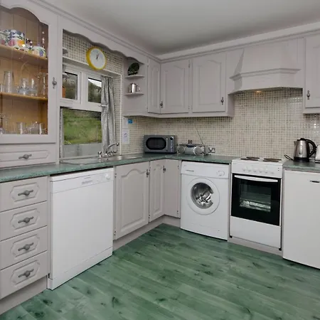 171 - Holiday home *